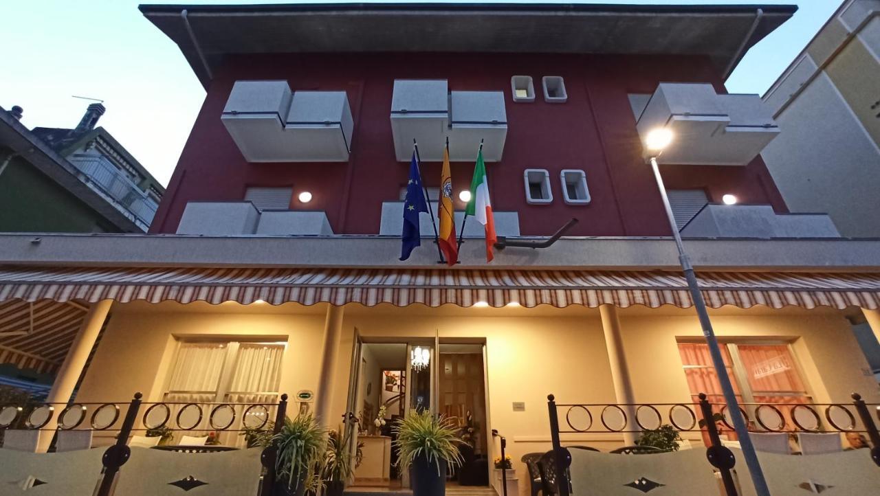 Hotel La Caravella Bellaria-Igea Marina Zewnętrze zdjęcie