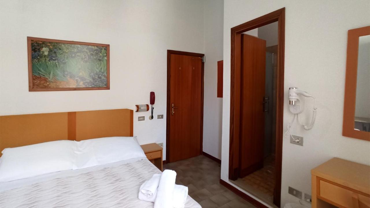 Hotel La Caravella Bellaria-Igea Marina Zewnętrze zdjęcie