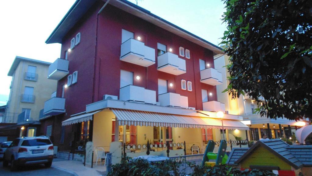 Hotel La Caravella Bellaria-Igea Marina Zewnętrze zdjęcie